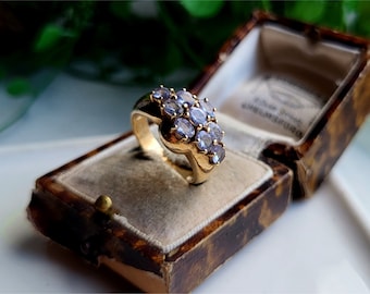 UNUSUAL Vintage 9ct Gold Amethyst Cluster Ring. FREE RESiZING! STATEMENT Ring. (refooi)