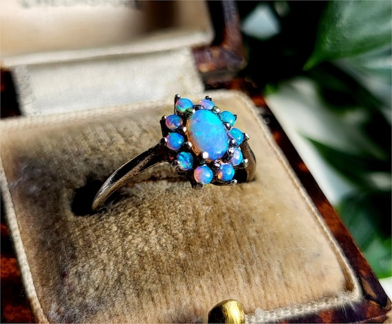 INCREDIBLE Vintage Sterling Silver Opal Cluster Ring. Silver Ring. Silver Opal Ring. Vintage Opal Ring. Vintage Ring. RESIZING AVAILABLE