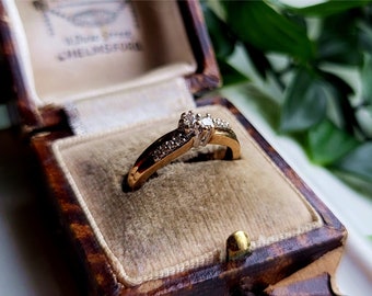 Atemberaubender Vintage 9 Karat Gold Diamant Eternity Ring. 10 Diamanten! Größenänderung verfügbar! (Ref00x)