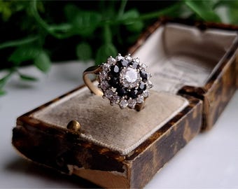 1980s IMPRESSIVE 9ct Gold Sapphire Cz Ring. THiS IS STUNNiNG. Vintage Sapphire Ring. Vintage 9ct Ring (Ref00y)