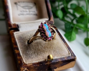 1975 Anillo vintage de ópalo de oro de 9 quilates y racimo de rubí, ¡CAMBIANDO DISPONIBLE!  Anillo de oro con rubí y ópalo (ref0L)