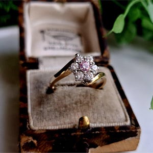 BIJZONDERE vintage 9kt gouden roze en witte topaasring. GROOTTE AANPASSEN BESCHIKBAAR Gouden roze en witte topaasring [Ref00s]