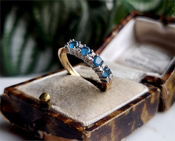 STRAORDINARIO anello vintage anni '60 in oro carati con topazio blu e  Con 10 DIAMANTI (ref00j)