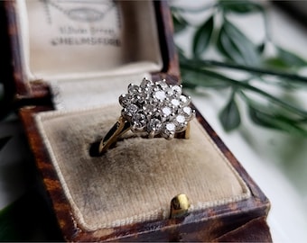 IMPRESSIVE Vintage 9ct Gold White Topaz Cluster Ring. STATEMENT RING! Resizing Available! Large Size (Ref00M)