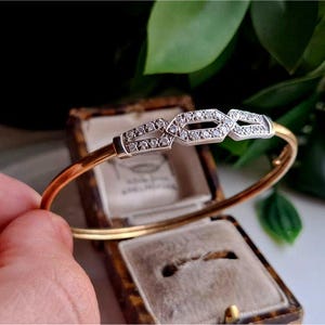 STUNNING Vintage 9ct Gold Torque Bangle. VERY IMPRESSIVE! Amazing Condition! (ref00t)