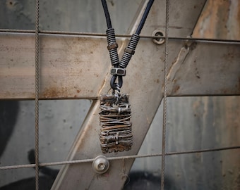 Rusty Steel Double Wrapped Barbed Wire Necklace / Post Apocalyptic / Scavenged / Dystopian