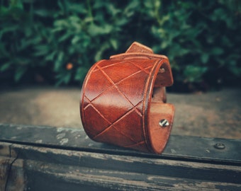 Leather Cuff Bracelet - Tan Colour With Diamond Design - Hand Tooled - Armlet - Wristband
