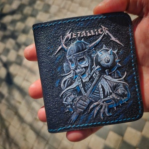 Portafoglio bifold in pelle ispirato alla rock band Metallica / Portafoglio con teschio gotico / Portafoglio da motociclista / Porta carte