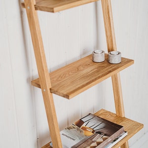 Ladder shelf, standing shelf, wooden shelf RELA made of solid oak, 170x 48 cm. Design shelf with 4x shelves