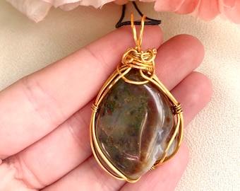 Wire Wrapped Bloodstone pendant,Bloodstone Necklace, Natural Bloodstone Jewelry