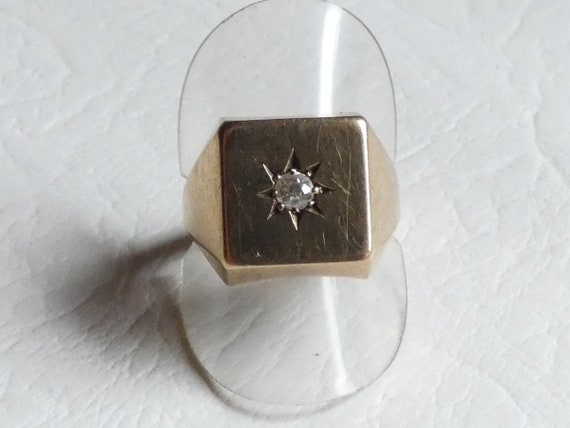 Vintage 1970s 9ct Yellow Gold Diamond Signet Ring