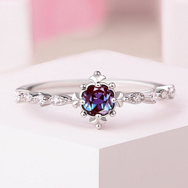 bague de fiançailles alexandrite vintage, bague de mariage en or rose, bague de mariée antique en forme ovale, bague de proposition de promesse unique, bague délicate