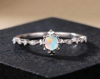 Vintage Fire Opal Engagement Ring - Unique Promise Ring - Minimalist Design | Statement