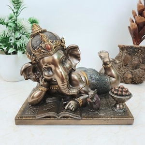 Ganesha Statue, Ganesh Statue, 15 CM Baby Ganesha, Ganapati, Vinayaka. Hindu God of good luck, wealth, success & new beginning. Indian art.