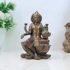 Lakshmi Statue, Laxmi Statue, Goddess Lakshmi,Goddess Laxmi. Hindu Goddess of Money,wealth,Abundance,fortune,fertility & prosperity, 8.5 CM