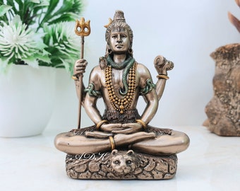 シヴァ神の像 月とシヴァ神、祭壇用のシヴァ神の偶像、トライデントと