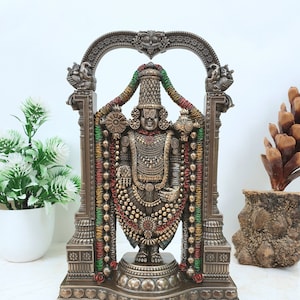 Tirupati Balaji, Shree Venkateswara, Tirupati Balaji Statue, 8.25&quot; Incarnation of Vishnu, Venkata Statue, Srinivasa Statue, Balaji, Vishnu.