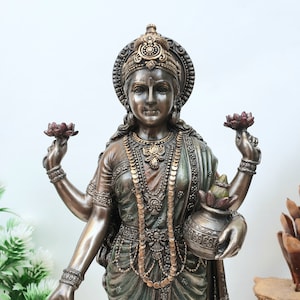 Lakshmi Statue, 26 CM Big Standing Goddess Lakshmi Idol, Laxmi Idol. Hindu goddess of Money, wealth, Abundance, fortune & prosperity.