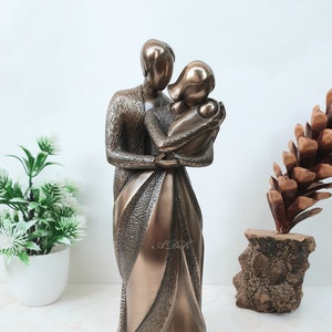 Happy Family Statue, 23 CM, Three Family Parents With New Born Baby Statue, Bonded Bronze, Couple With Baby, Family Gift, Anniversary, Gift.