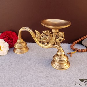 Brass Diya- 7" Inch Oil Wick Pooja Aarti Diya, Home Temple Diya, Oil Lamp, Oil Dia, Altar Temple Decor, Brass Deepak, Traditional Brass Diya