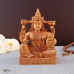 Statue Laxmi, idole Lakshmi - 5 po. Statue de la déesse Lakshmi en bois, déesse hindoue Laxmi sculptée à la main de la richesse, abondance, fortune, prospérité