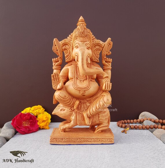 ガネーシャ像 手彫り アンティーク調 手彫り模様のあぐらガネーシャ像[8.5cm] の通販