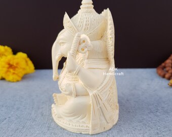 ガネーシャ像、4インチのアイボリーのダストマーブルガネーシャ神像