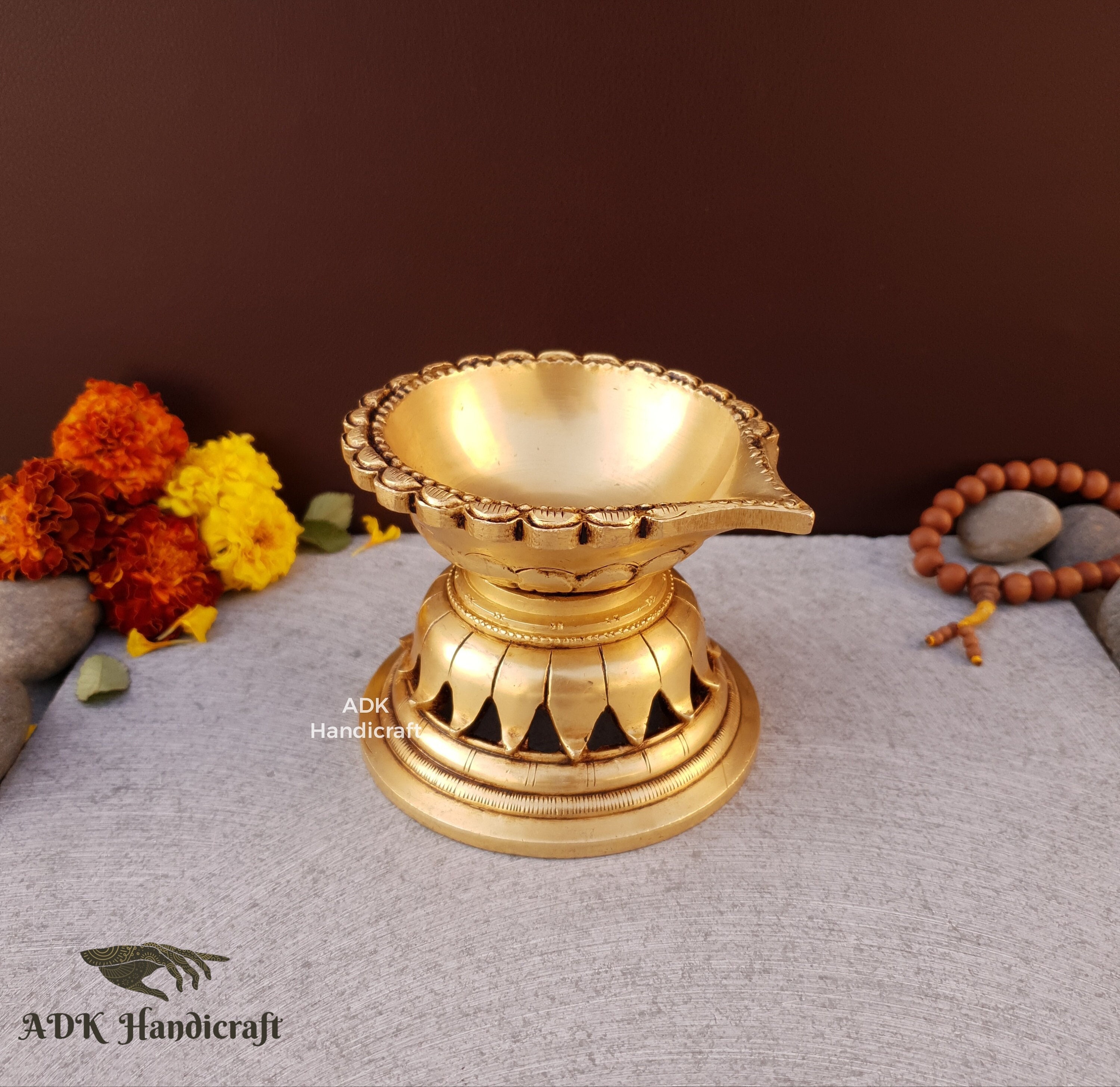 Golden Brass Kamakshi Vilakku Lamp, For Diwali Decor, Small at Rs 1500 in  Nagpur