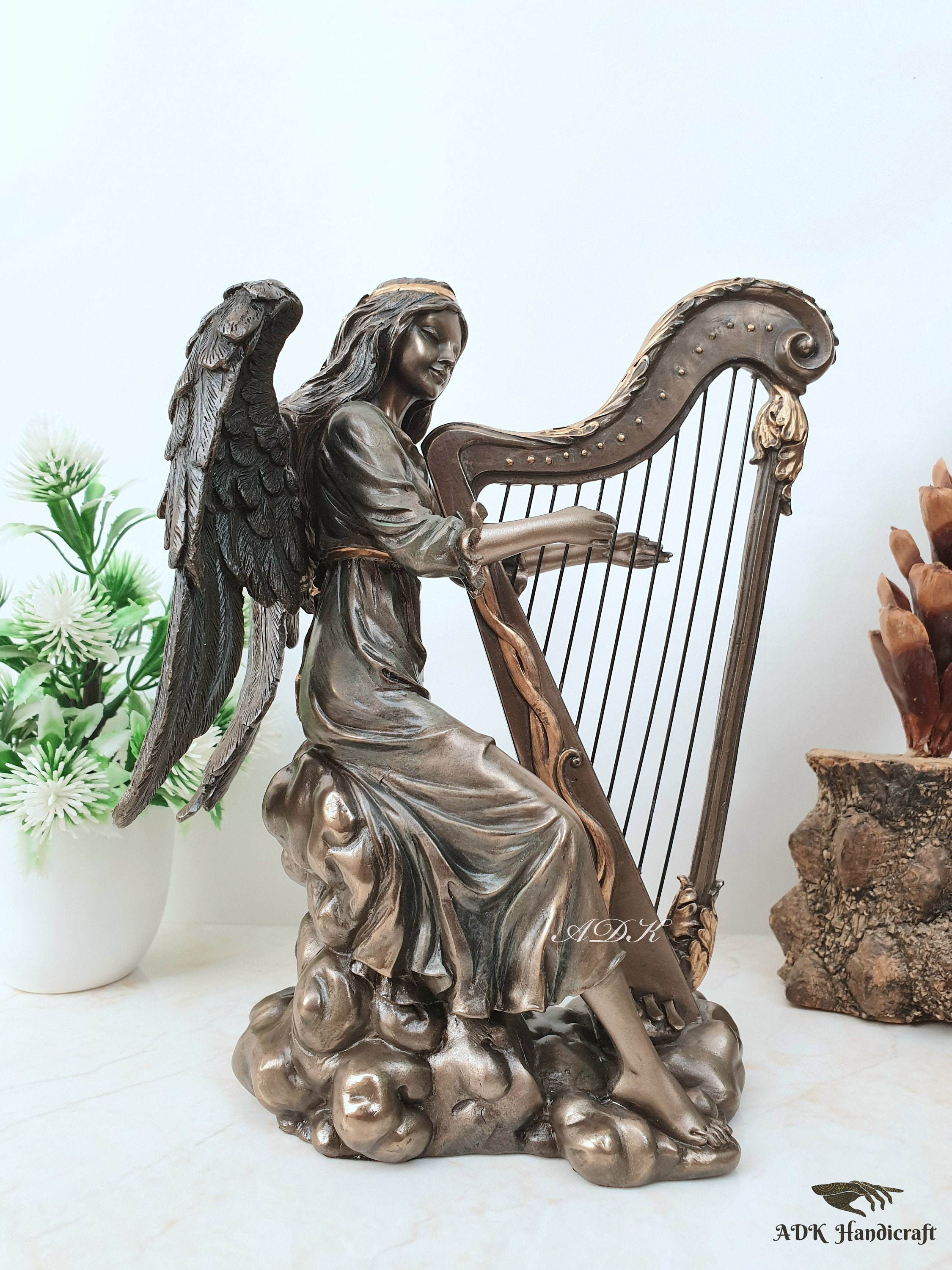 天使ミュージシャンのハープ像、20 CM、ハープを演奏する風に吹かれた
