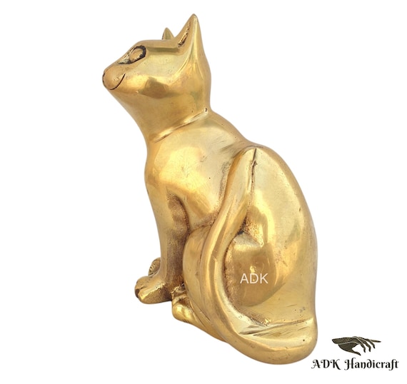 真鍮製のしゃがんだ猫の置物、7.5インチ、猫の像、手作りの真鍮製の