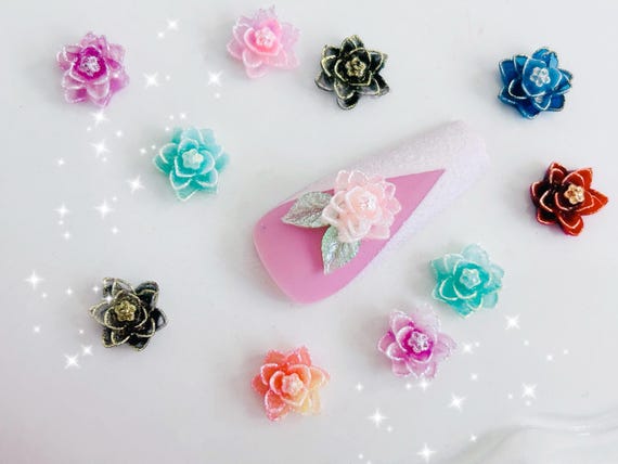 100pcs Luminous lotus flowers mini charms for 3D nail art, DIY phone cases, DIY crafts, Manicure DIY Designs for braclets