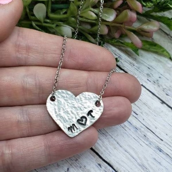 Hammered Heart Necklace/ Personalized Heart Necklace/ initial necklace/Personalized name gift