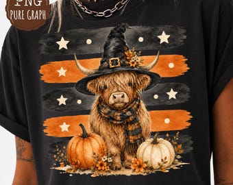 Mucca delle Highlands di Halloween PNG, Mucca con cappello da strega e zucche, stelle a pois e sublimazione a pennellate a righe