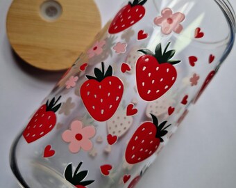 Strawberry & Flowers Glass Can: 16oz Libbey Coffee Cup with Bamboo Lid