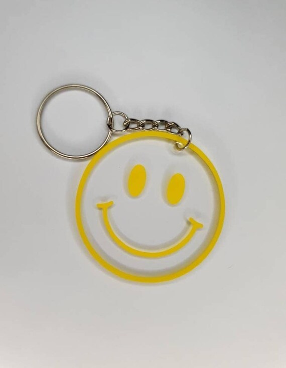90s Smiley Face Keychain - UV Resin Topped Happy Face Accessory - Etsy