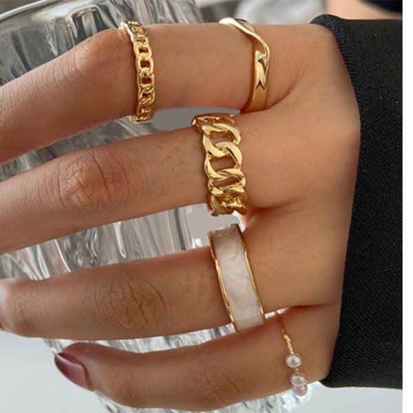 Gold Midi Ring Set, Minimalistische Goldringe, 5er Set Goldringe, Knöchelringe, Boho Stapelringset, stapelbare Ringe, Geschenk für sie