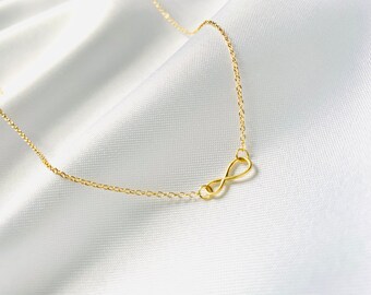 Halskette Infinitysymbol - Sterling Silber 925 - zierliche Halskette mit Anhänger - feine Damen Kette - Halskette Gold - Gold Schmuck