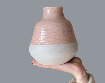 Textured Pink Ceramic Round Vase, Half Glaze Detail, Flower Vase, Housewarming Gift, Birthday present, mothers day, flowers, valentines gift