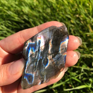 Flash Labradorite Polished Slab: Natural Crystal Decor, Healing Stone (1.9&quot;H x 1.6&quot;W, 1.7 oz