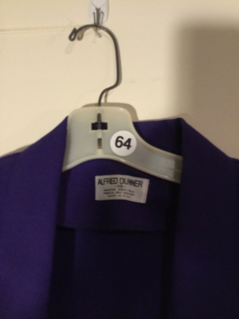 Size 10 Alfred Dunner Unlined Jacket with 34 Sleeves 64 Single Button Front in Purple