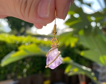 Natural Raw Amethyst Gold Plated Brass Earring Birthstone Earring Healing Crystal Wedding Gift Jewelry Rough Gemstone Geometric Earring