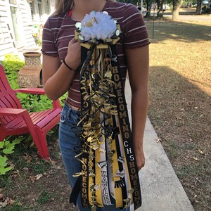 Homecoming Mum image 4