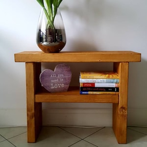 Table de chevet en pin rustique faite main, table d'appoint épaisse