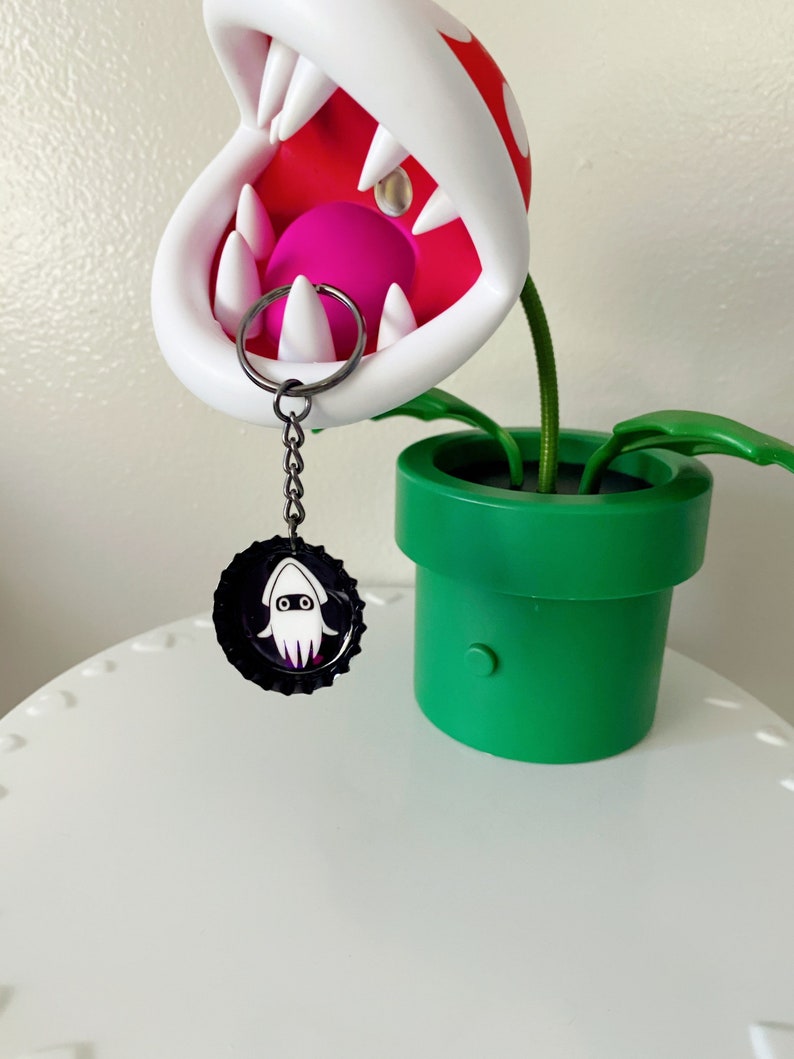 Super Mario Blooper squid keychain** Custom Bottle Cap Keychain** Quick shipping**