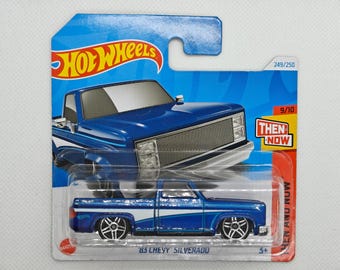 Hot Wheels '83 CHEVY SILVERADO HTC73 Treasure Hunt 2024 Collectible Rare Perfect Condition Model