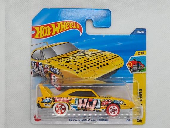 Hot Wheels '70 PLYMOUTH SUPERBIRD HYX31 Treasure Hunt 2025