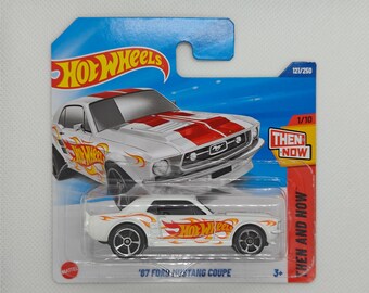 Hot Wheels '67 Ford Mustang Coupe HYY62 Treasure Hunt 2025 Collectible Rare Model Perfect Condition
