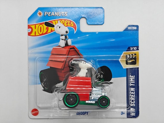 SNOOPYミニカー ドリームトミカ No.153 スヌーピーカーⅡ（TS0540226）｜PEANUTS