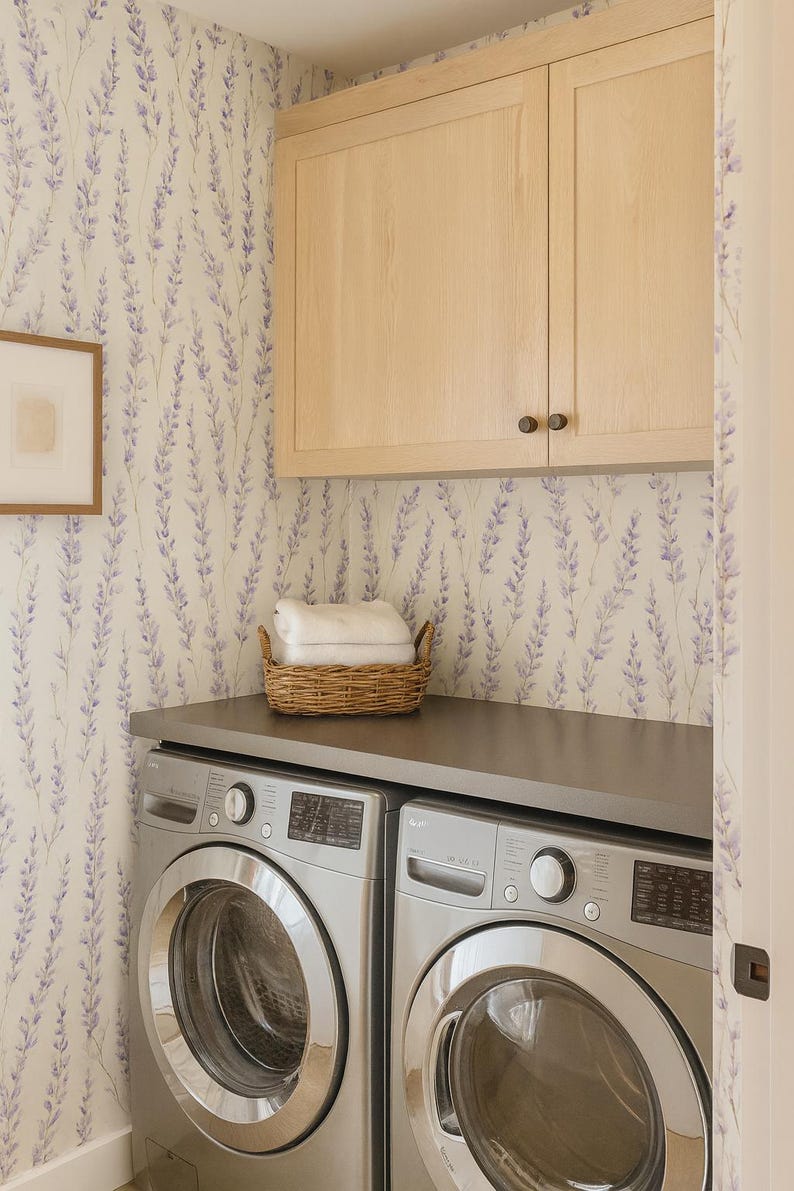 Lavender Reverie Wallpaper - Etsy