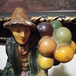 Balloon Man Royal Doulton 1854 England